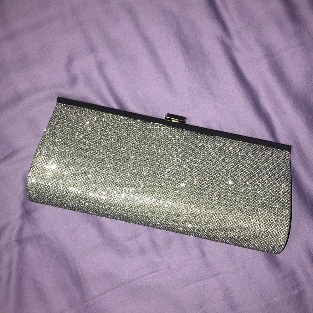 Sparkle Clutch